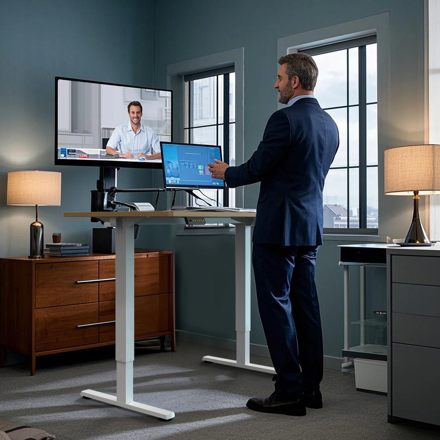 MCQ Electric Standing Desk With Adjustable Height For Home Office