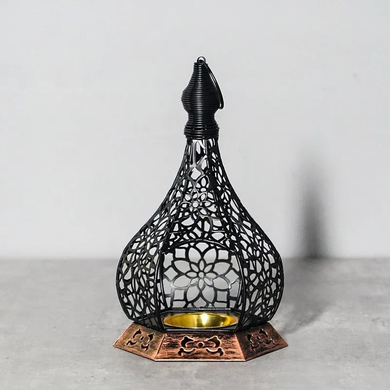 Elegant Metal Lantern Candle Holder Vintage Tea Light Hanging Lantern Home Decor