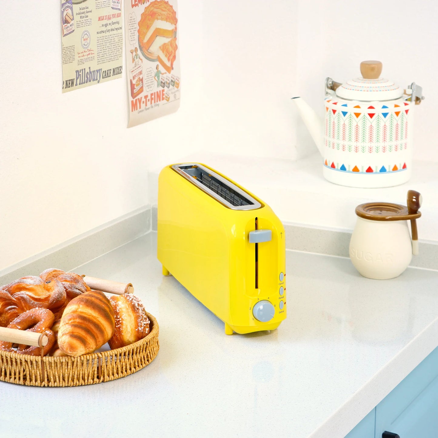 YUKOOL 2-Slice Slim Toaster With Auto Shutoff Removable Crumb Tray